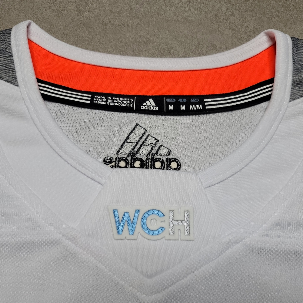 Team North America Nathan MacKinnon Hockey Jersey - Picture 7 of 10